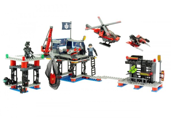 KRE-O Battleship Battle Base bouwset met 355 onderdelen
