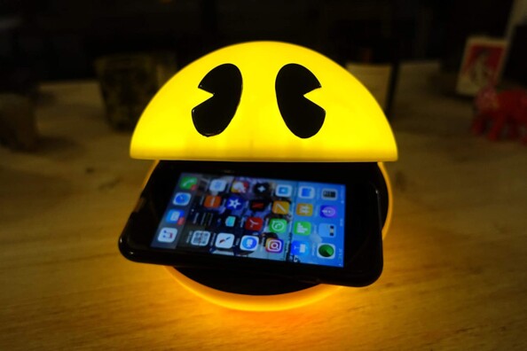 Teknofun Pac-Man draadloze oplader voor compatibele smartphones