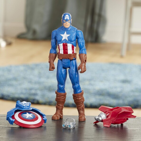 Hasbro Titan Hero Captain America actiefiguur 30 cm