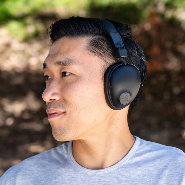 Studio Pro Bluetooth-hoofdtelefoon met multipoint-connectiviteit