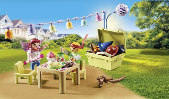 PLAYMOBIL My Life 71451 Kostuumfeest met 2 figuren en verkleedaccessoires