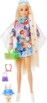 Mattel Barbie Extra pop met bloemenjurk en konijntje